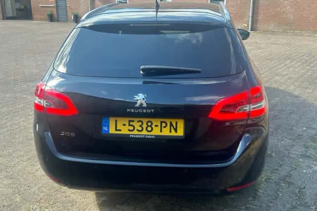 Peugeot 308 (2021) thumbnail 5