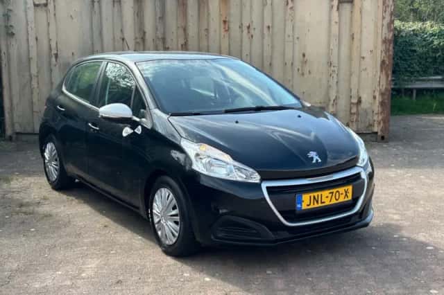 Peugeot 208 (2019) thumbnail 5