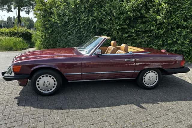 Mercedes-Benz SL-Klasse (1988) thumbnail 5