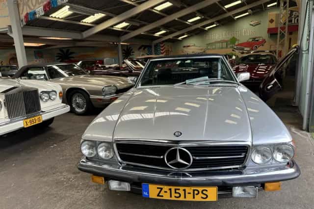 Mercedes-Benz SL-Klasse (1981) thumbnail 3