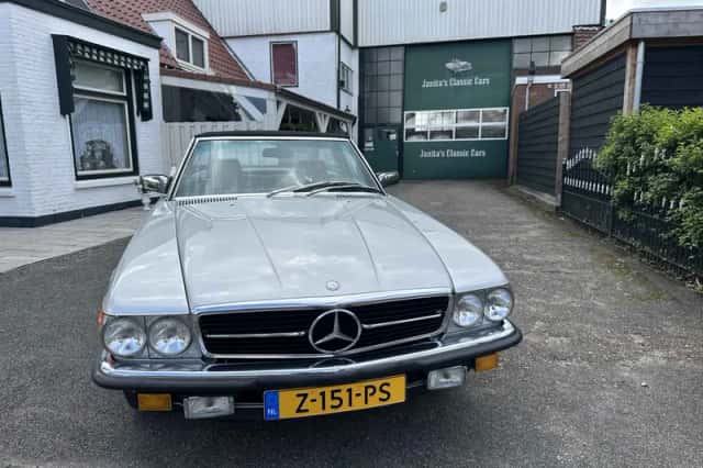 Mercedes-Benz SL-Klasse (1981) thumbnail 4