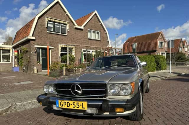 Mercedes-Benz SL-Klasse (1987) thumbnail 1