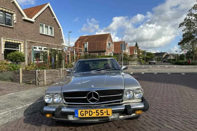 Mercedes-Benz SL-Klasse (1987) thumbnail 3