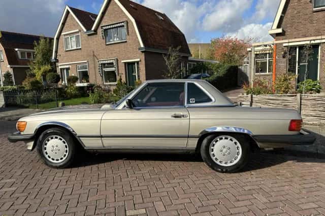 Mercedes-Benz SL-Klasse (1987) thumbnail 5