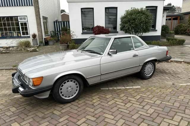 Mercedes-Benz SL-Klasse (1987) thumbnail 6