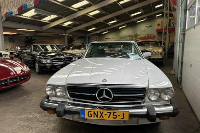 Mercedes-Benz SL-Klasse (1989) thumbnail 2