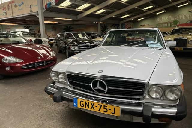 Mercedes-Benz SL-Klasse (1989) thumbnail 3