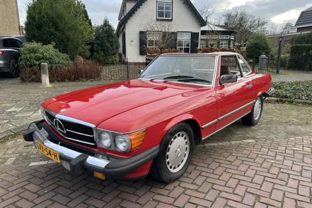 Mercedes-Benz SL-Klasse (1987) thumbnail 2