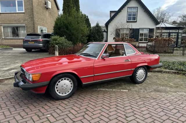 Mercedes-Benz SL-Klasse (1987) thumbnail 4