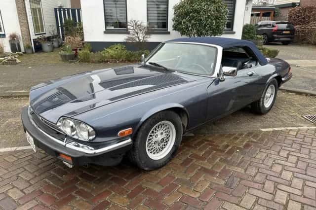 Jaguar XJ (1989) thumbnail 3