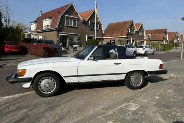 Mercedes-Benz SL-Klasse (1988) thumbnail 5