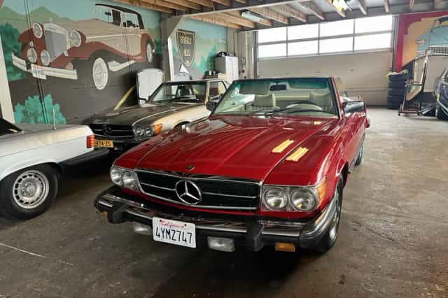 Mercedes-Benz SL-Klasse (1977) thumbnail 1