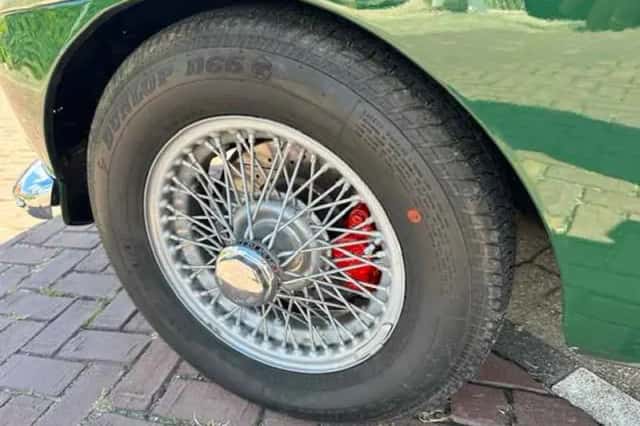 MG MGB (1968) thumbnail 5