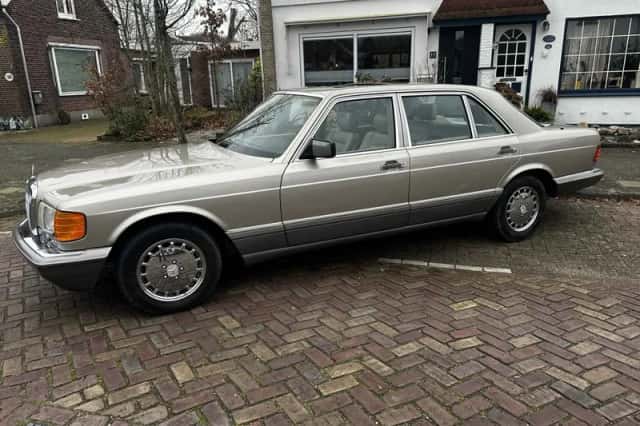Mercedes-Benz S-Klasse (1991) thumbnail 5