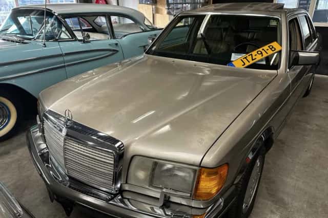 Mercedes-Benz S-Klasse (1989) thumbnail 2