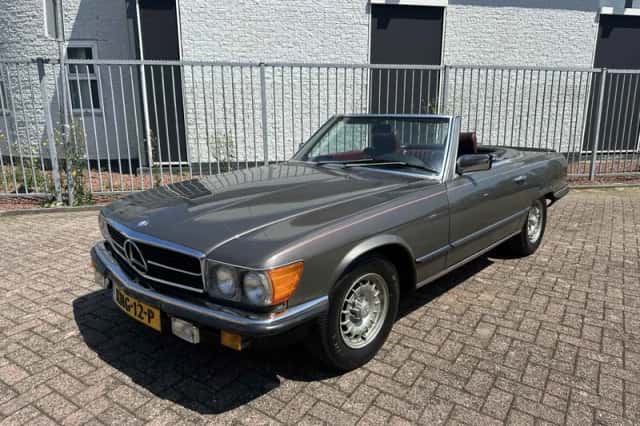 Mercedes-Benz SL-Klasse (1985) thumbnail 3