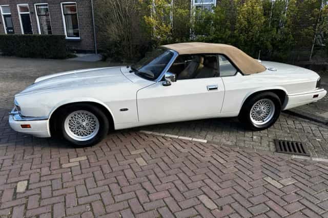 Jaguar XJ (1994) thumbnail 4
