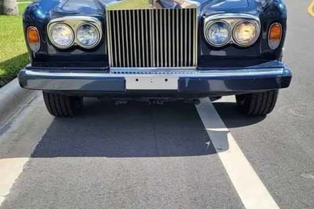Rolls-Royce Corniche (1987) thumbnail 3
