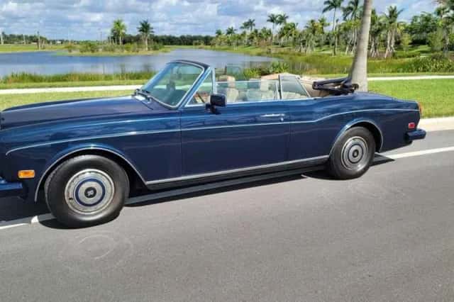 Rolls-Royce Corniche (1987) thumbnail 5