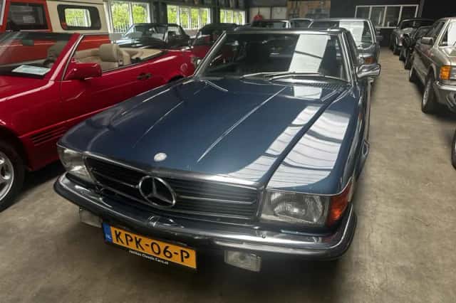 Mercedes-Benz SL-Klasse (1984) thumbnail 1