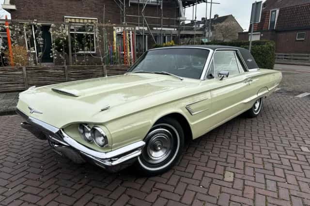 Ford Thunderbird (1965) thumbnail 6