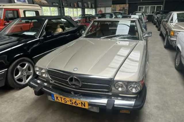 Mercedes-Benz SL-Klasse (1989) thumbnail 1