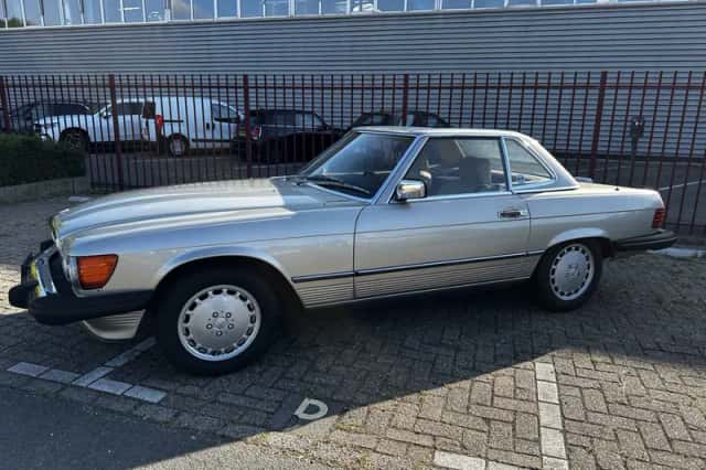 Mercedes-Benz SL-Klasse (1989) thumbnail 6