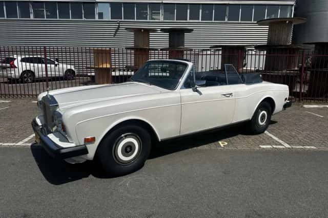 Rolls-Royce Corniche (1982) thumbnail 3