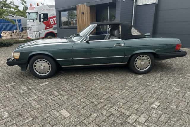 Mercedes-Benz SL-Klasse (1986) thumbnail 4