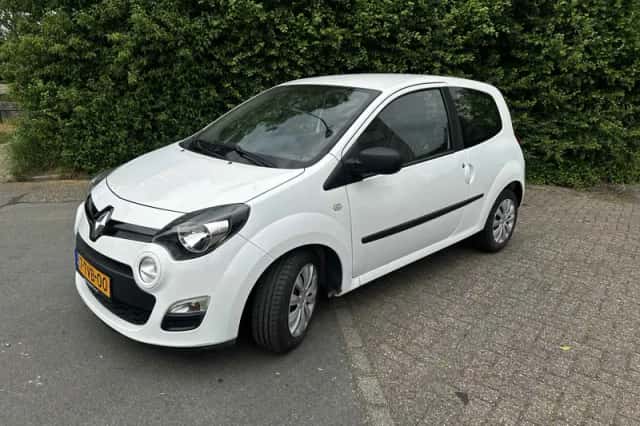 Renault Twingo (2014) thumbnail 2