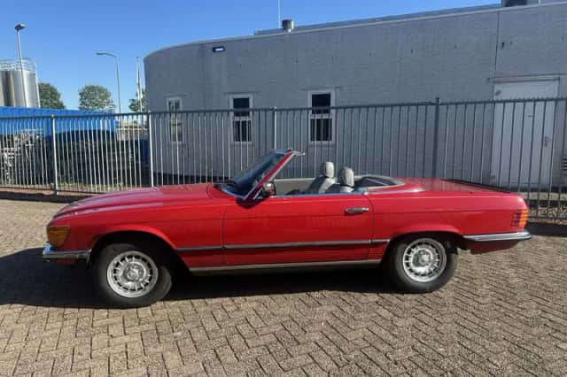 Mercedes-Benz SL-Klasse (1983) thumbnail 2