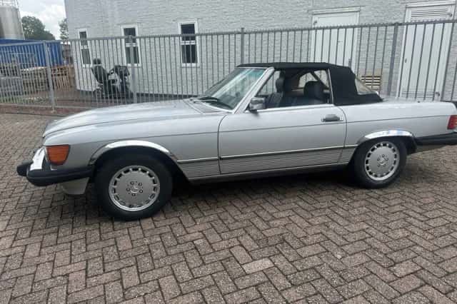 Mercedes-Benz SL-Klasse (1987) thumbnail 6