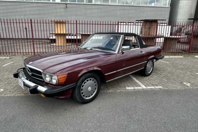 Mercedes-Benz SL-Klasse (1987) thumbnail 5