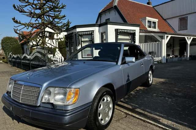 Mercedes-Benz E-Klasse (1994) thumbnail 3