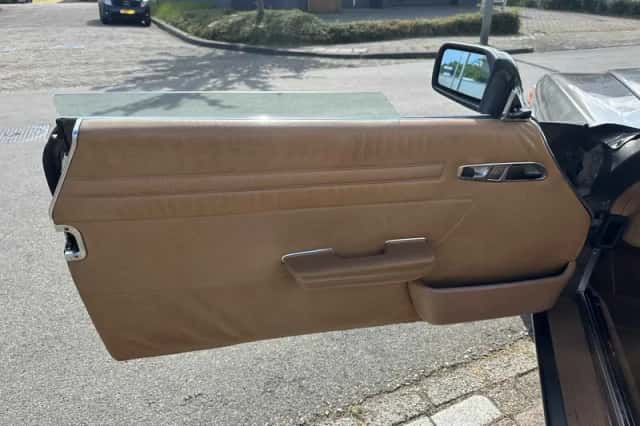 Mercedes-Benz SL-Klasse (1987) thumbnail 4