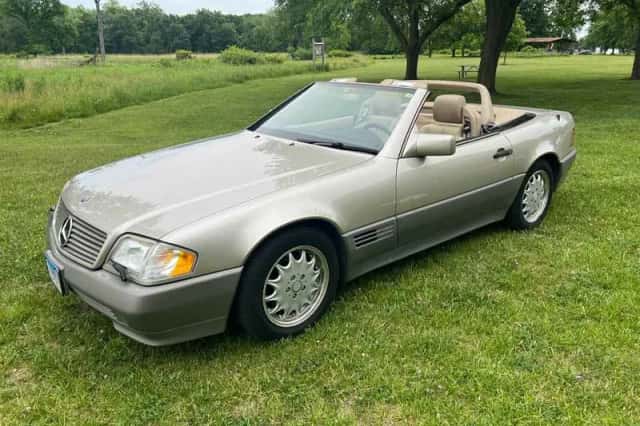 Mercedes-Benz SL-Klasse (1995) thumbnail 1
