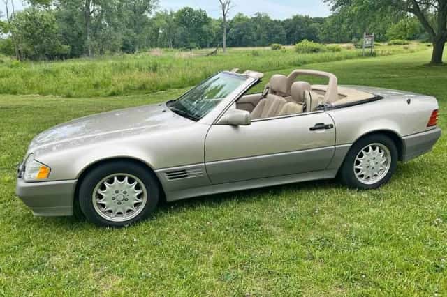 Mercedes-Benz SL-Klasse (1995) thumbnail 4