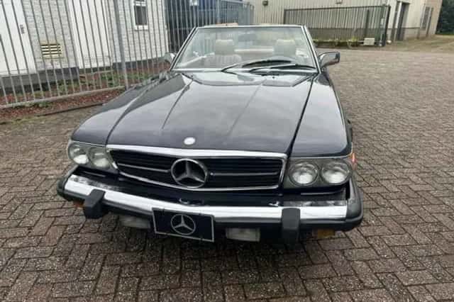 Mercedes-Benz SL-Klasse (1987) thumbnail 3