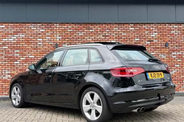 Audi A3 (2015) thumbnail 2