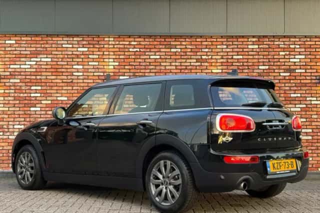 MINI Clubman (2016) thumbnail 2