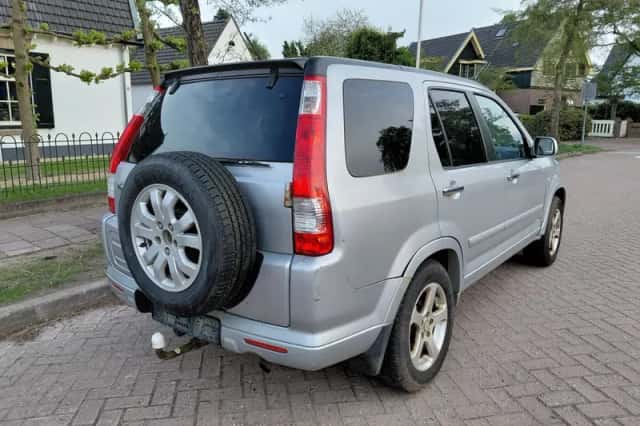 Honda CR-V (2005) thumbnail 4