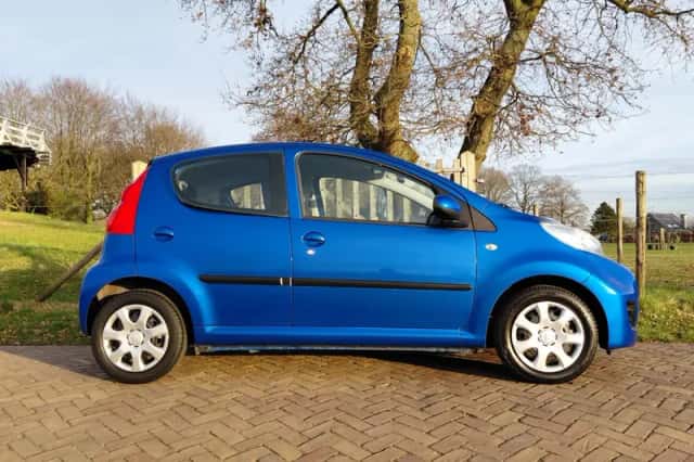 Peugeot 107 (2009) thumbnail 6