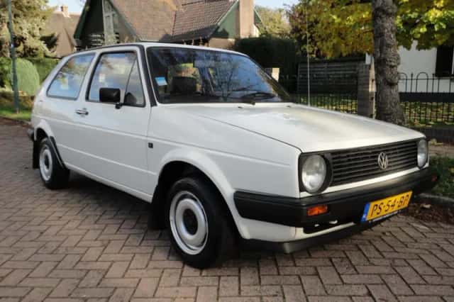 Volkswagen Golf (1986) thumbnail 2