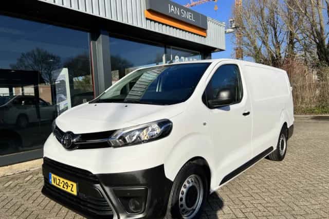 Toyota ProAce Worker (2021) thumbnail 1