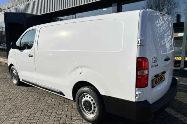 Toyota ProAce Worker (2021) thumbnail 4
