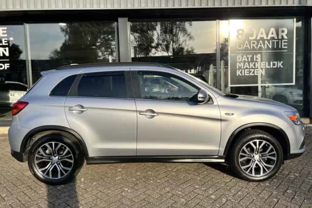Mitsubishi ASX (2016) thumbnail 6