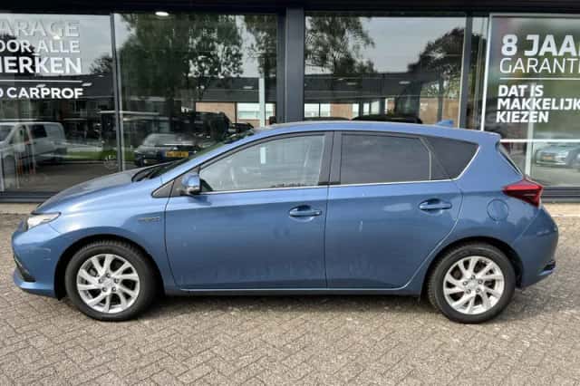 Toyota Auris (2019) thumbnail 5