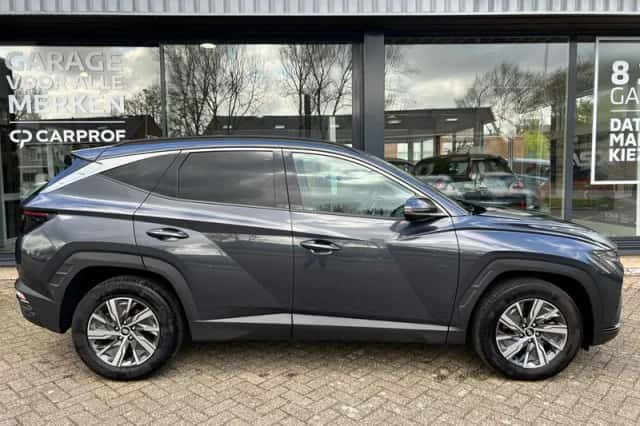 Hyundai Tucson (2024) thumbnail 6