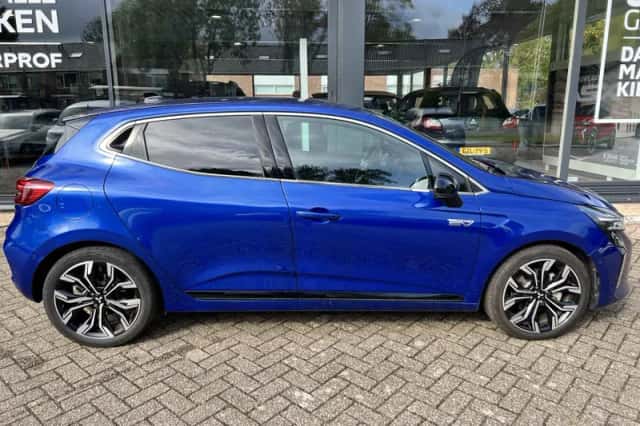 Mitsubishi Colt (2024) thumbnail 6