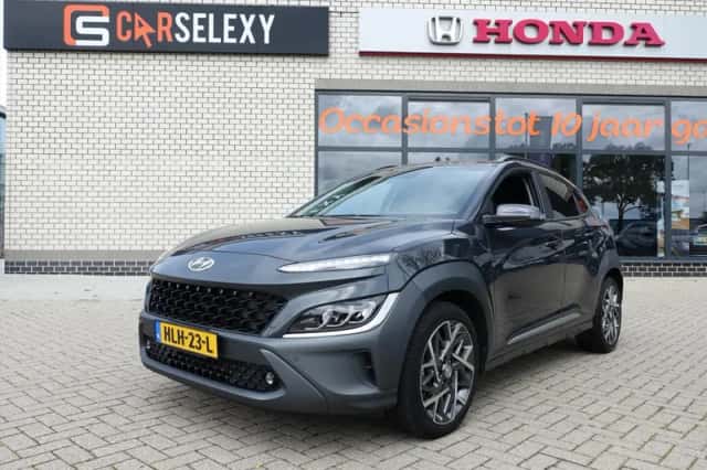 Hyundai Kona (2022) thumbnail 1